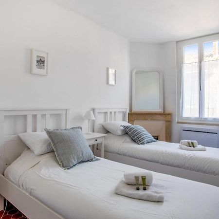 Maison Castel - Welkeys Тулон Екстериор снимка
