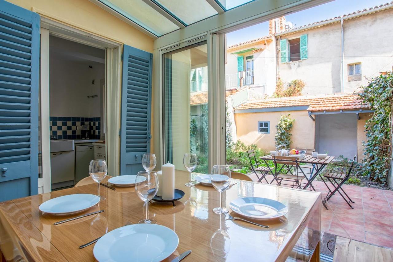 Maison Castel - Welkeys Тулон Екстериор снимка
